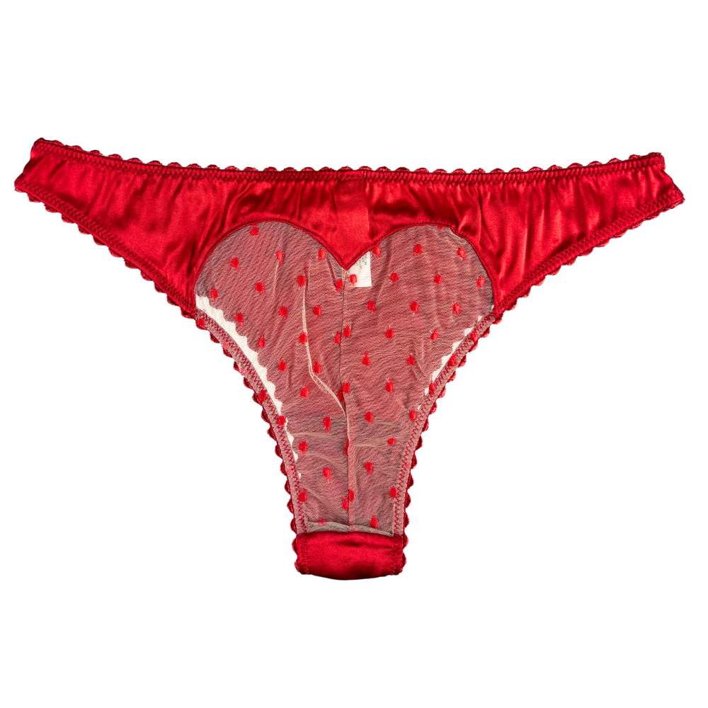 color: Rouge