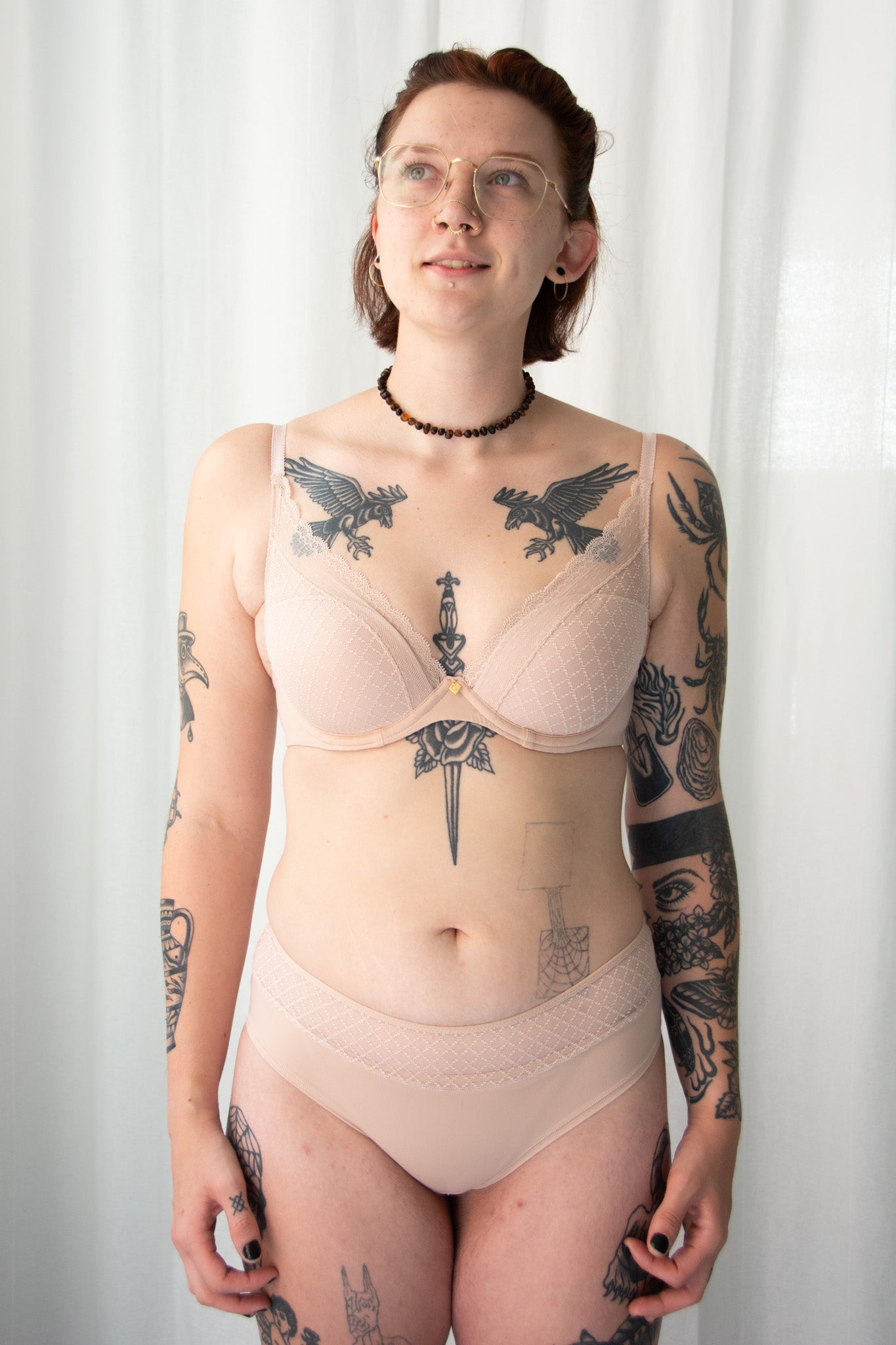color: Rose