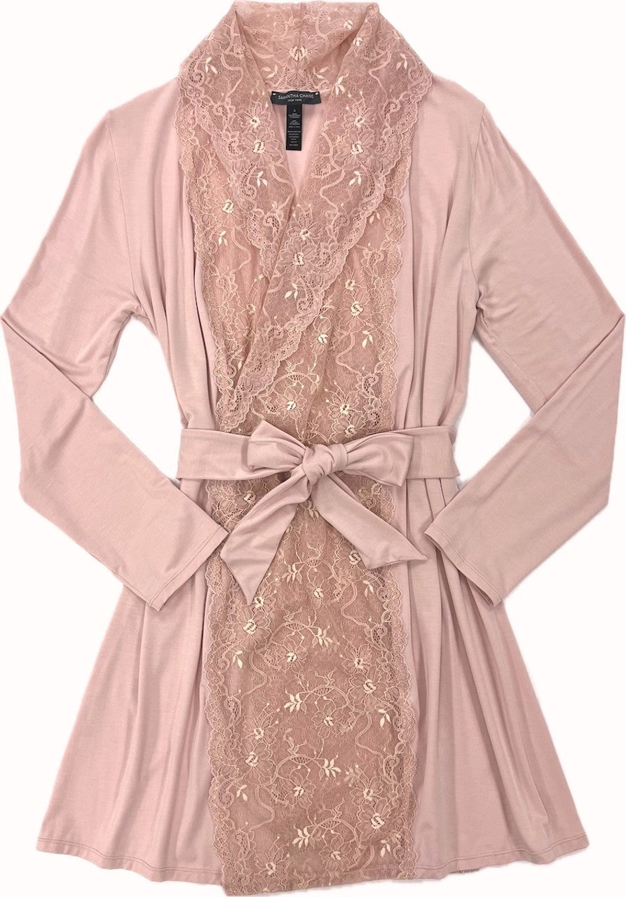 Samantha Chang Lace Front Robe