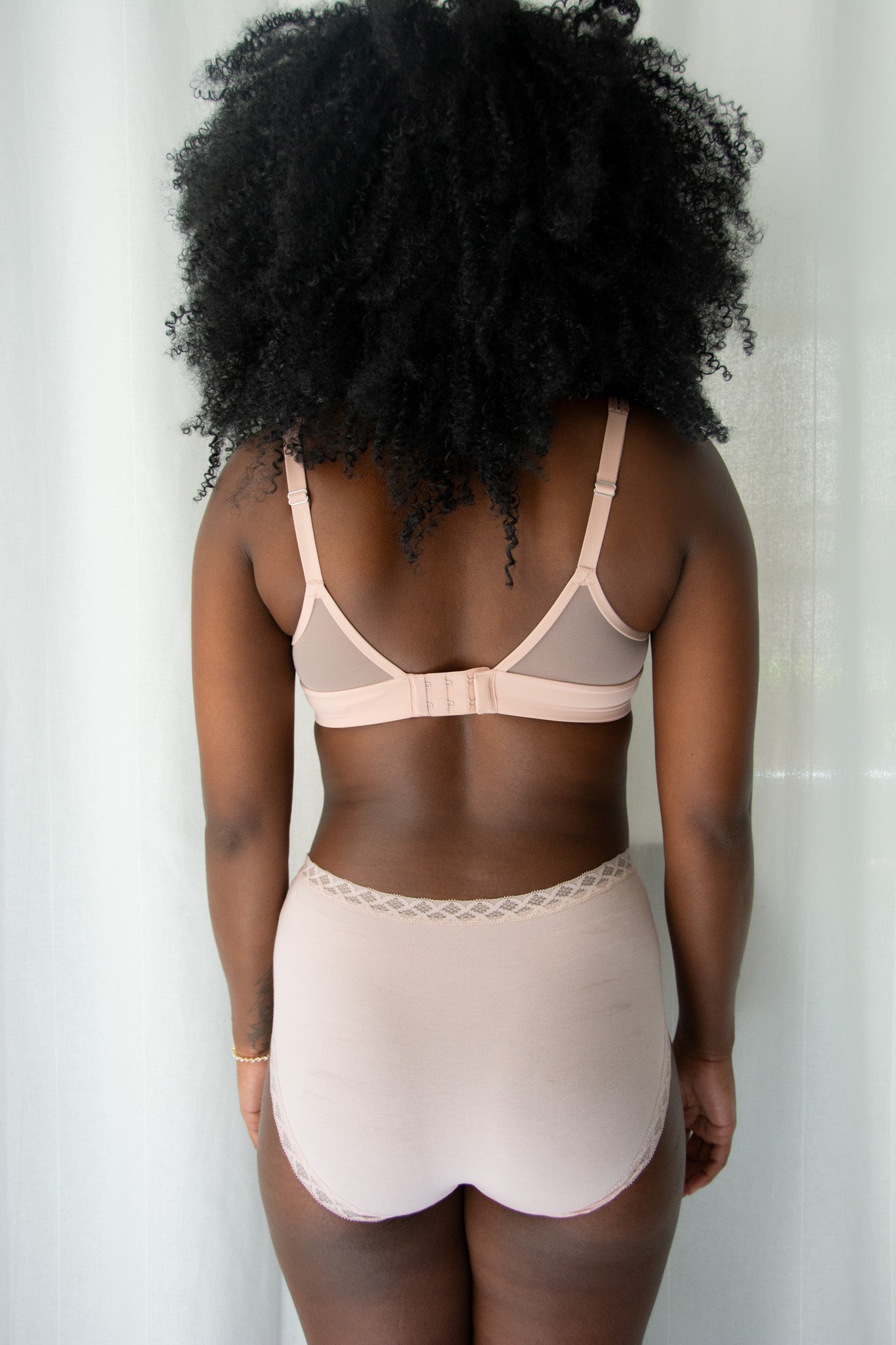 color: Rose Beige