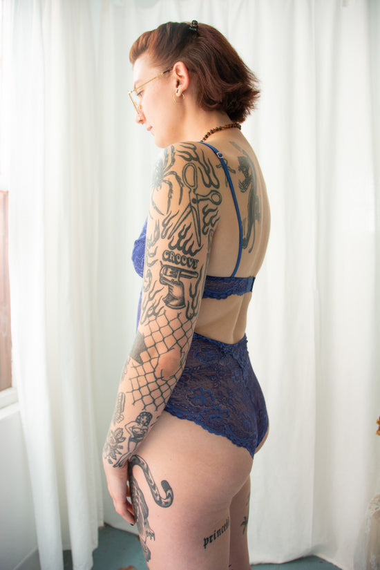 color: Lapis