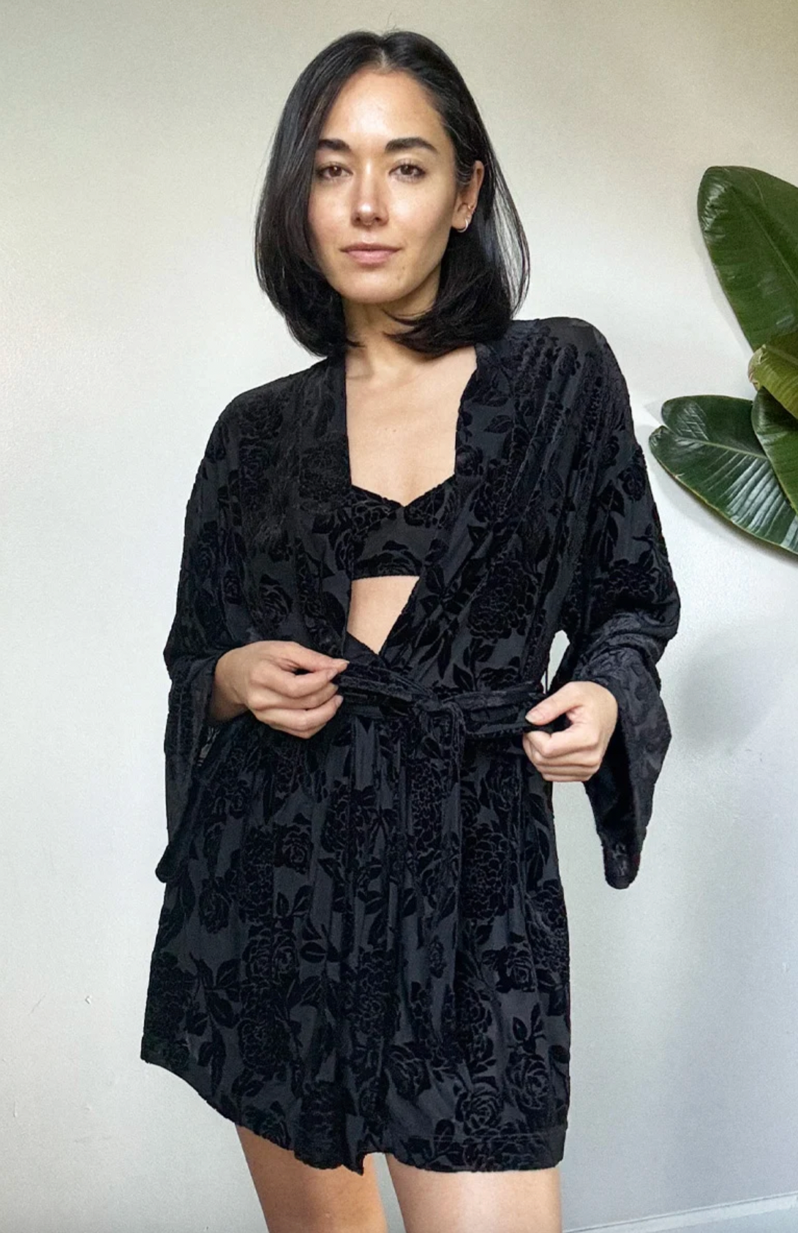Only Hearts Bed Of Roses Short Robe