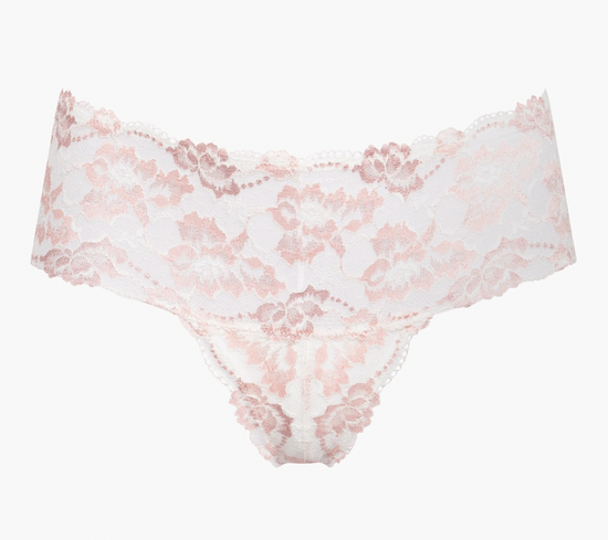 color: Ivory Mandorla