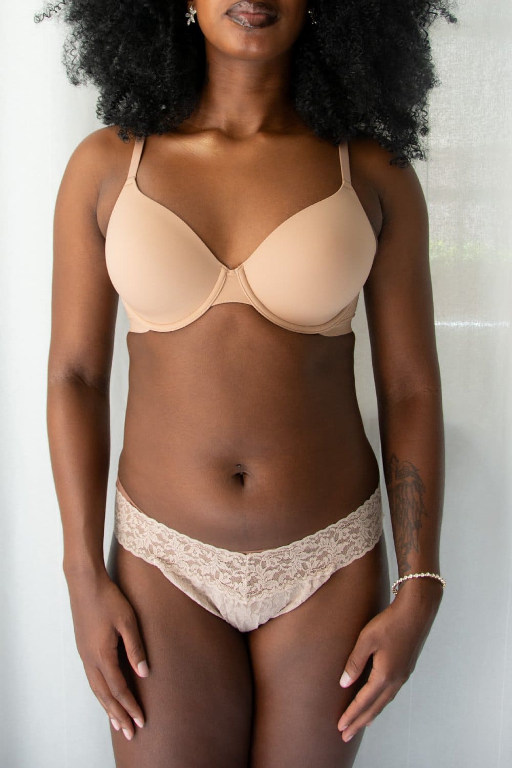 Wacoal comfort first t-shirt bra in roebuck, front close-up on a model.