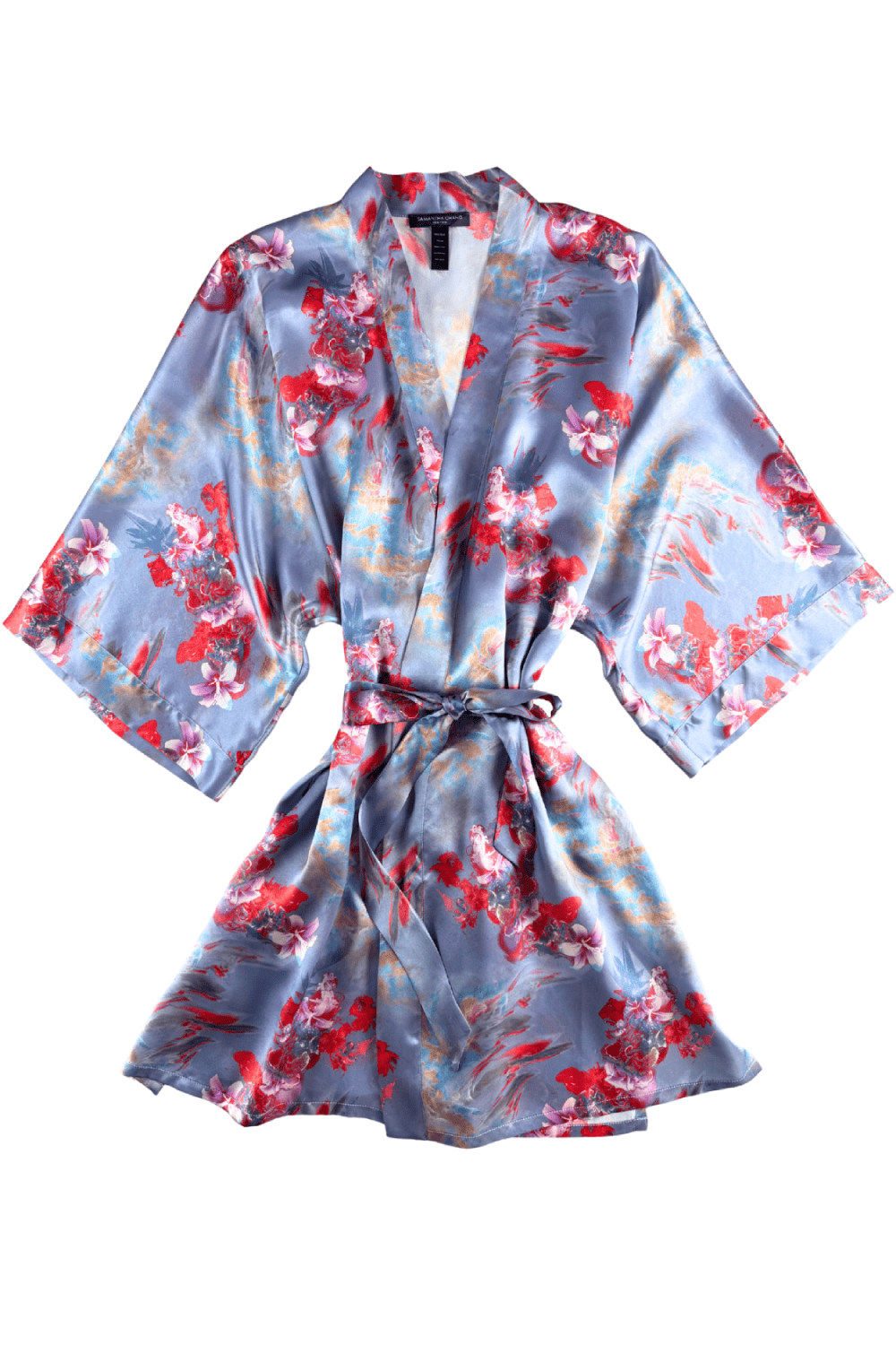 Samantha chang classic silk short kimono in feather flowers, front view on a model, close-up.