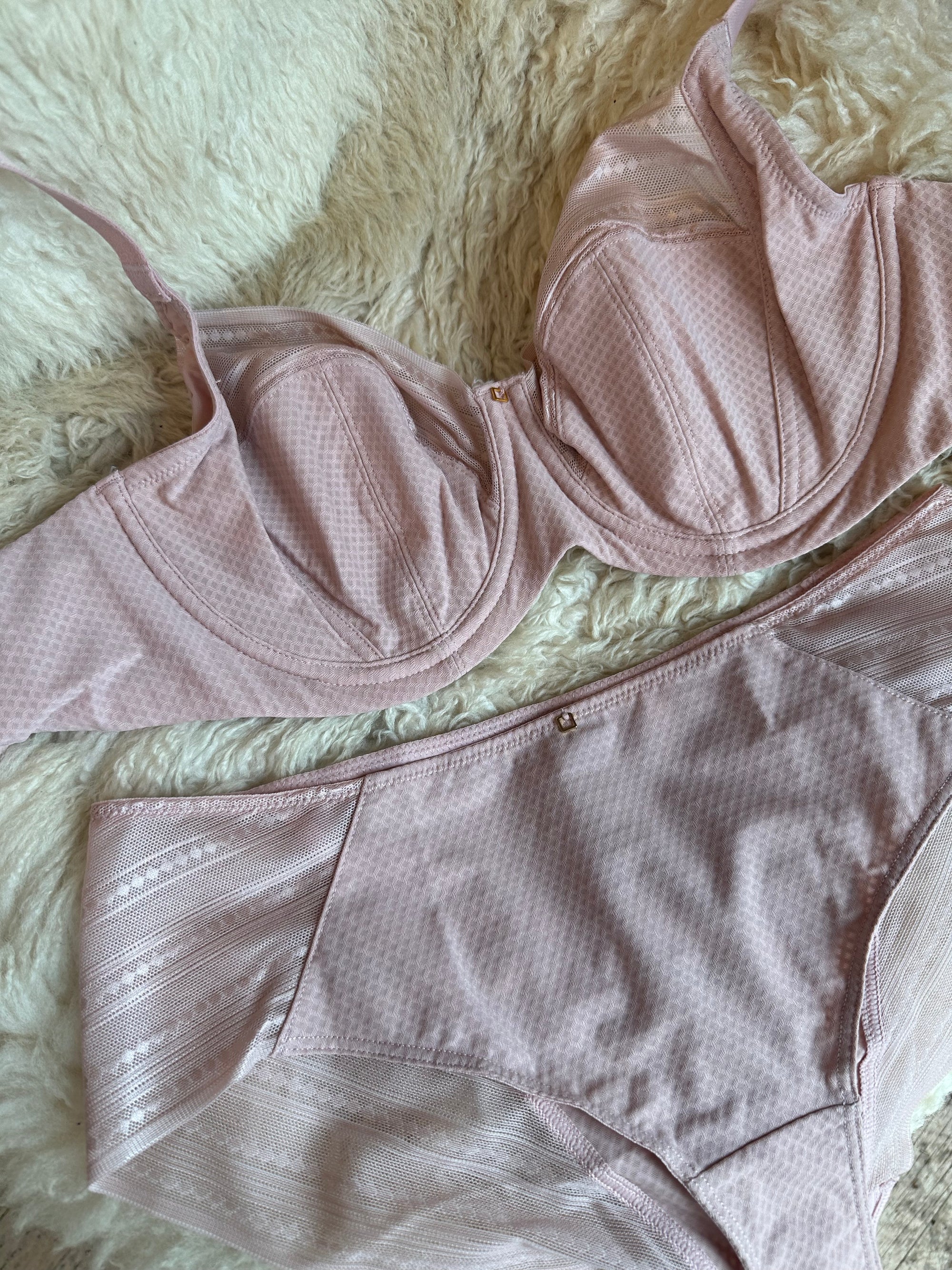 color: Vintage